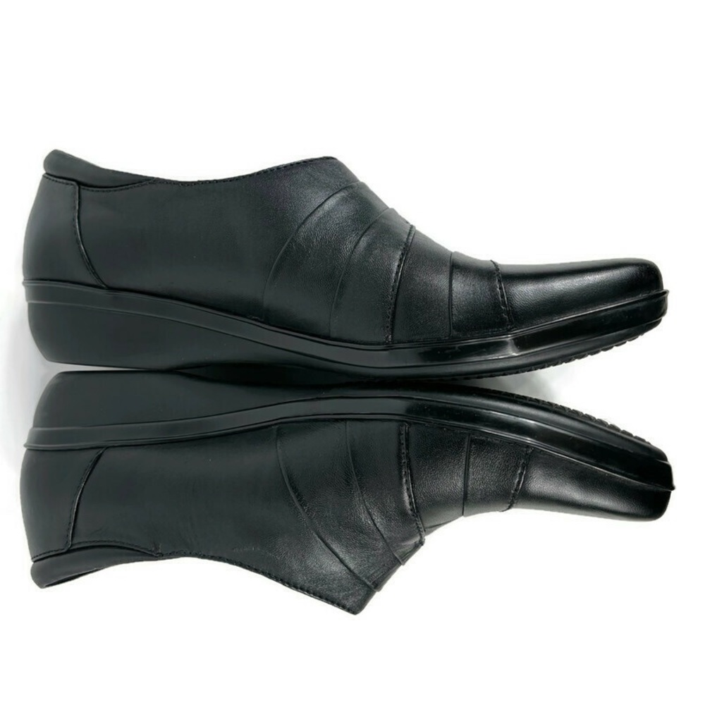 Clarks Collection Soft Cushion Insole Clogs - image 4